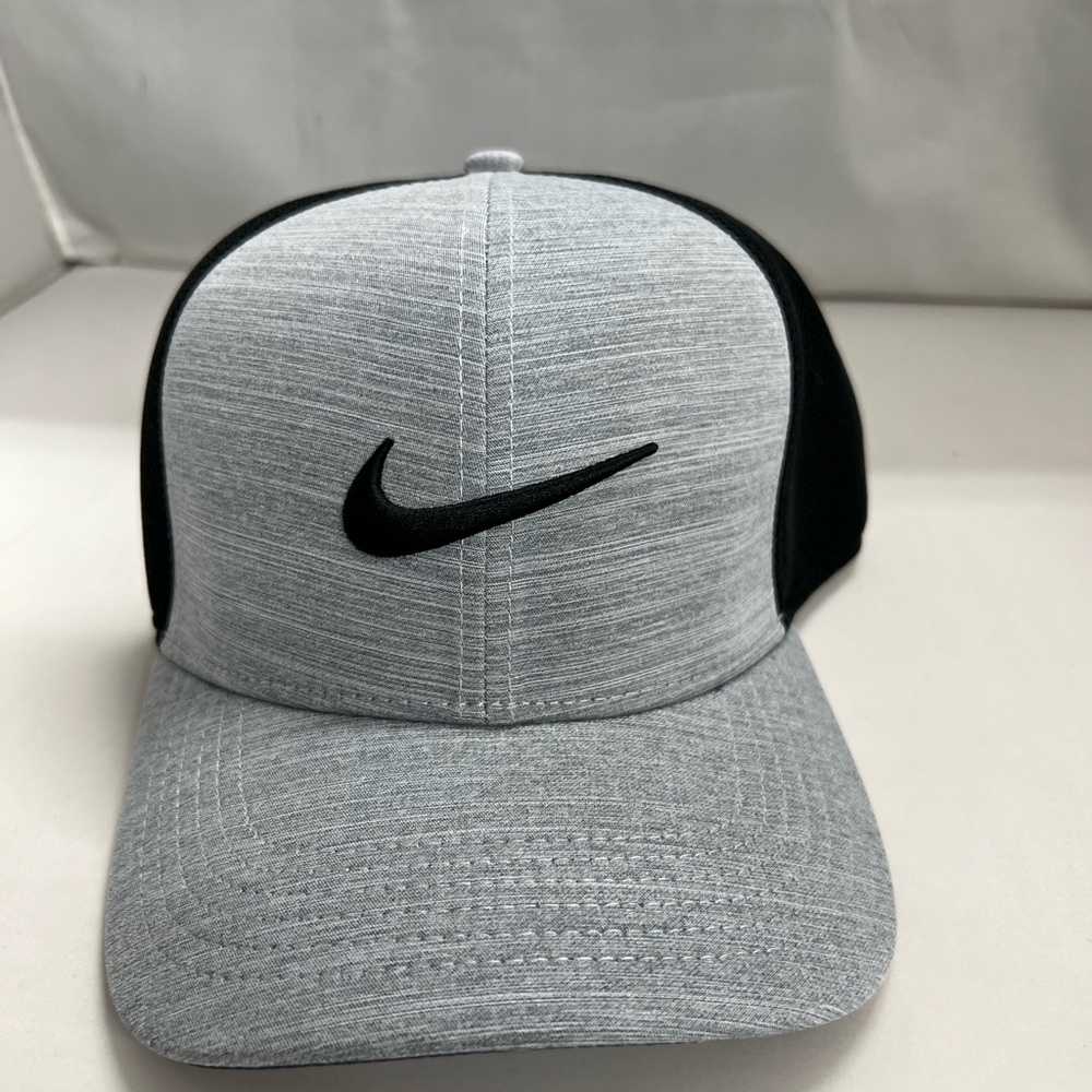 Classic99 Nike Golf Style Hat/Cap (Adjustable)(Grey/Black)